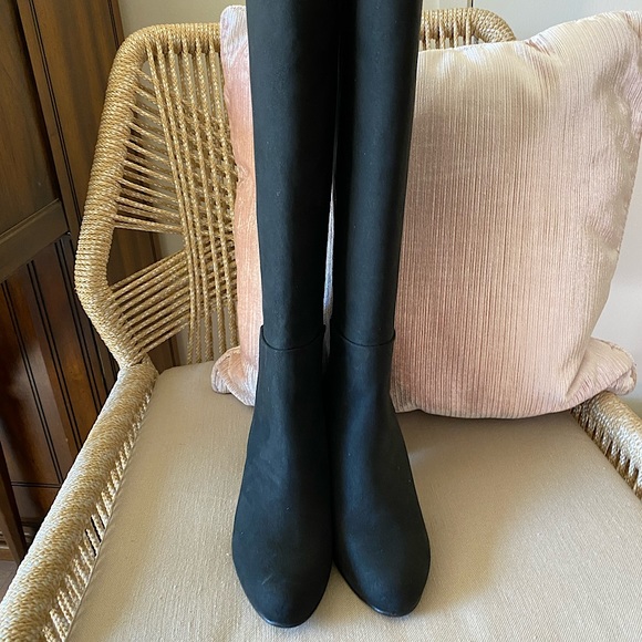 Beyond Skin Mia Black Suede 39 